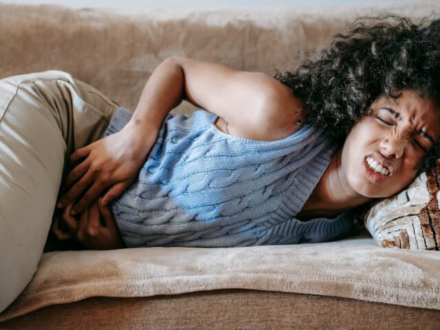 O que é Endometriose? Sinais, Diagnóstico e Maneiras de Tratar