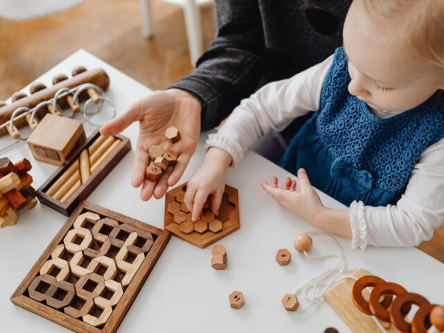 Método Montessori: Como Estimular a Autonomia Infantil