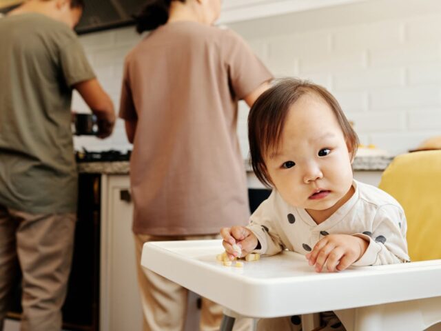 5 Alimentos que Estão Proibidos para Bebês em 2026